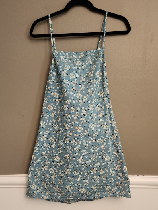 American Eagle Outfitters Dresses & Skirts - American Eagle Blue Floral Cotton Slip Dress with White Daisies